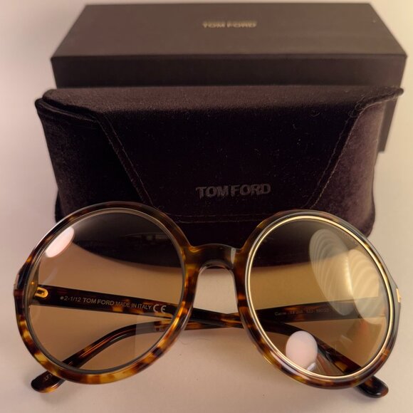 TOM FORD CARRIE SUNGLASSES IN TURTOISE SHELL main image 9